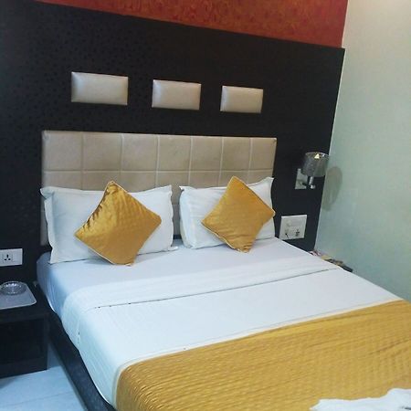 Avenue Mumbai International Airport Hotell Exteriör bild