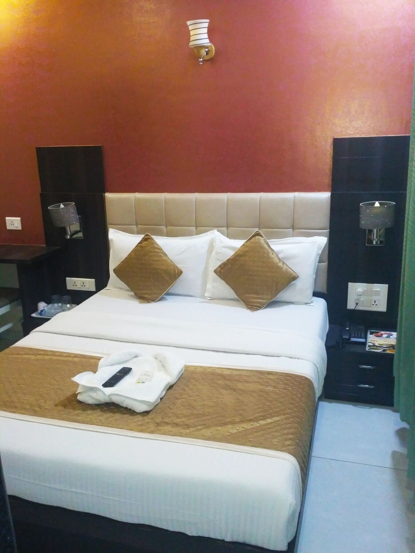 Avenue Mumbai International Airport Hotell Exteriör bild