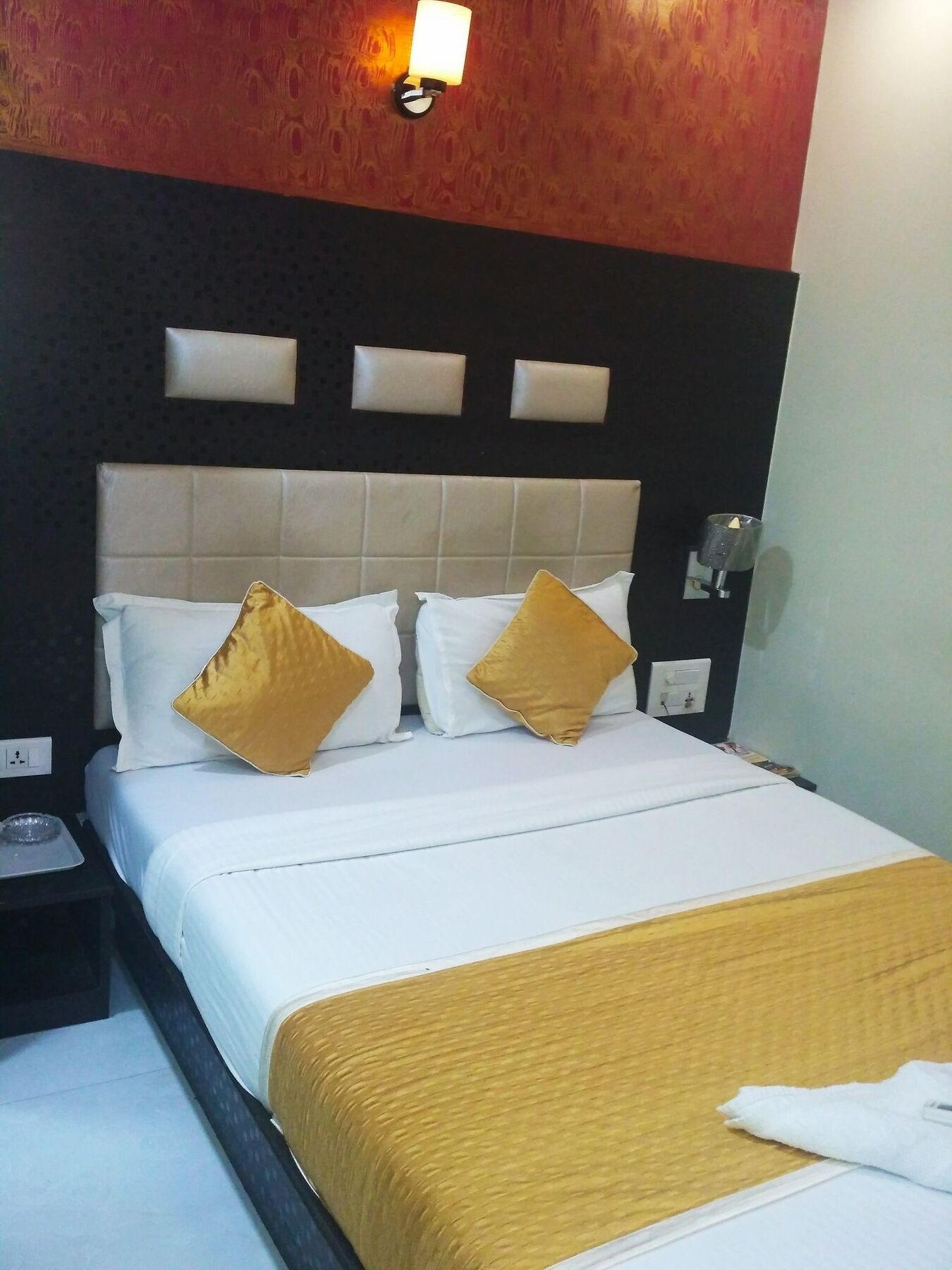 Avenue Mumbai International Airport Hotell Exteriör bild